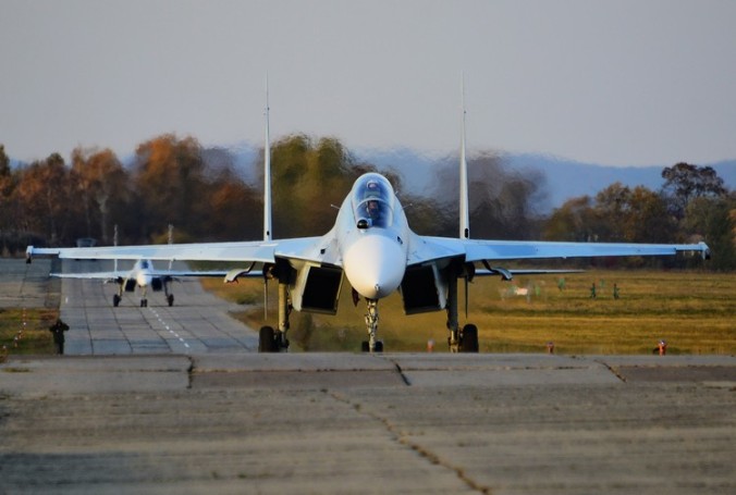 Авиаполк Восточного военного округа получил истребители нового поколения Су-30М2